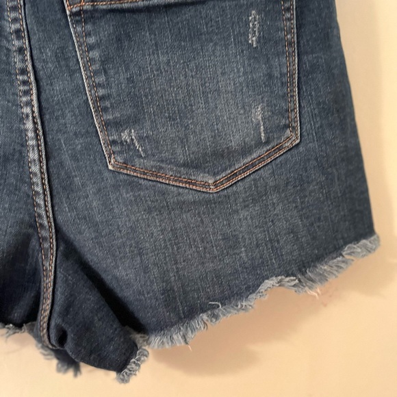 RSQ Vintage High Rise Frayed Hem Distressed Jean shorts size 5 - Picture 7 of 12